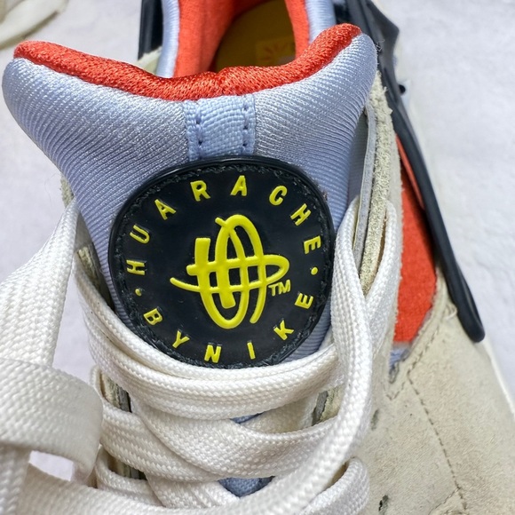 Nike Air Huarache Run Size 6Y (W 8 can wear)
Yin and Yang Set to Rise (PS) - Picture 4 of 7